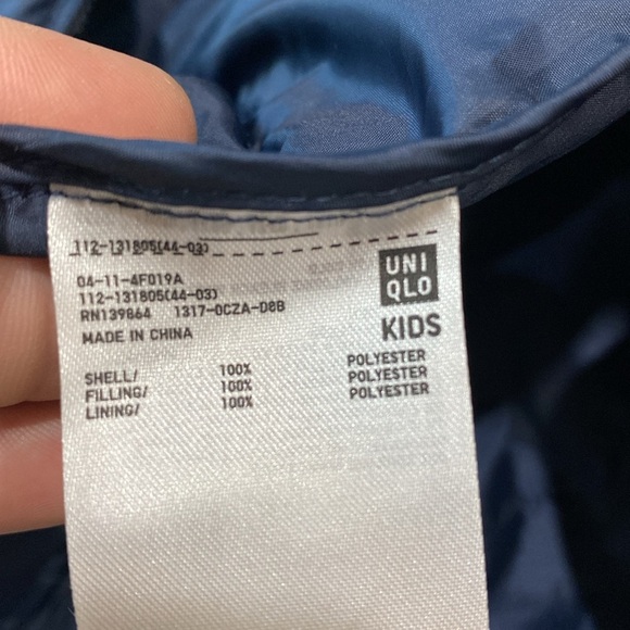 Uniqlo Kids Blue Puffer 100% Polyester Fall Winter Lightweight Comfy Vest 9-10 - Picture 6 of 6